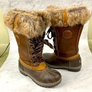 London Fog Melton 2 Tall Full Lace Up Faux Fur Winter Hiking Snow Boots‎ Size 7